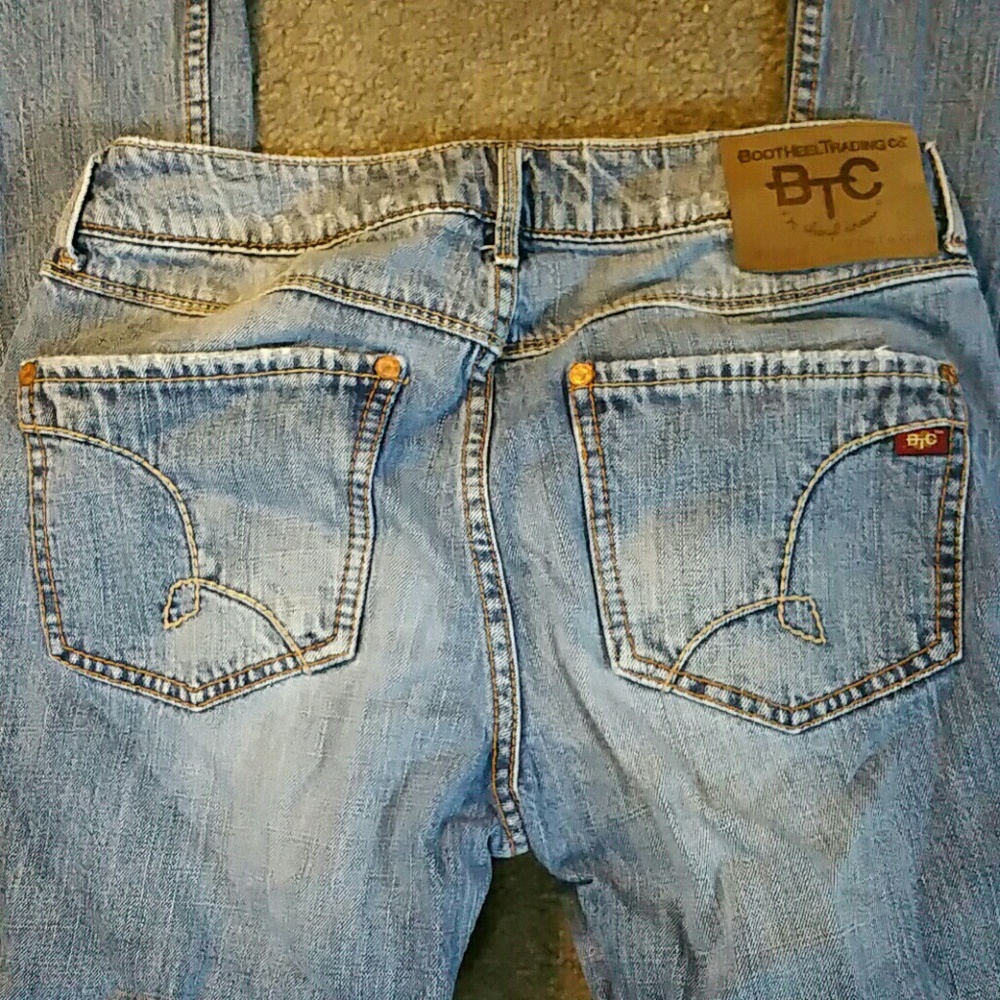 Jeans - Picture 3 of 4